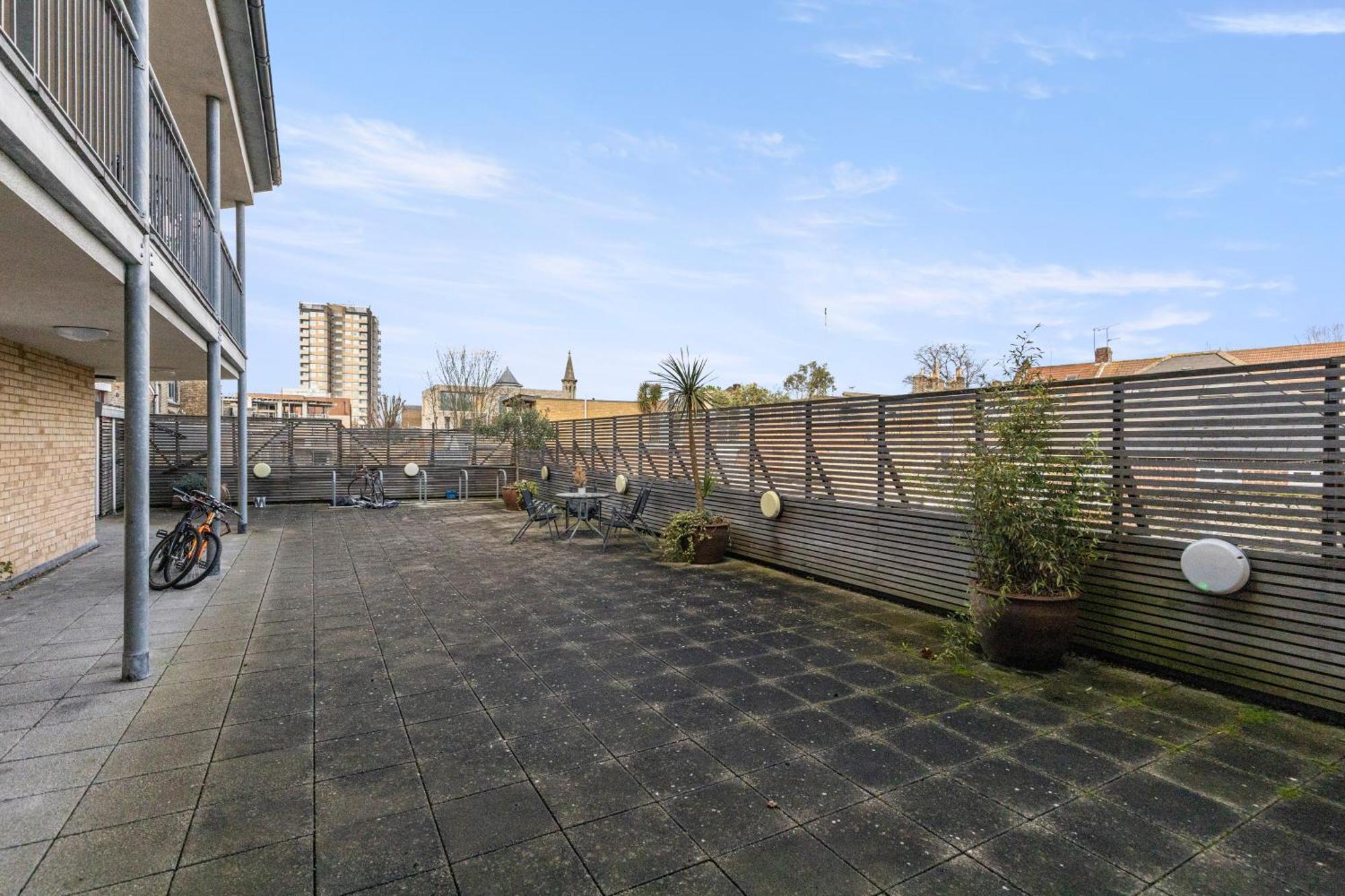 Tranquil Urban Haven Appartement Londen Buitenkant foto